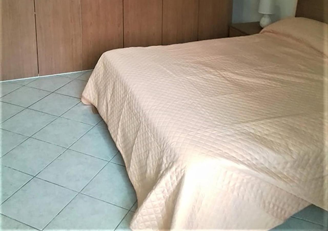 Galluras B&B Ольбия Экстерьер фото